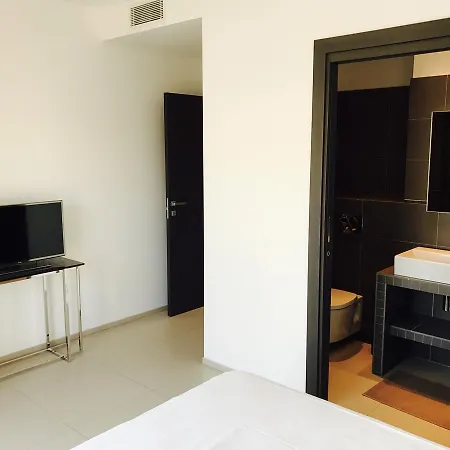 Apartman Moderne Deux Chambres, Vue Mer, En Centre