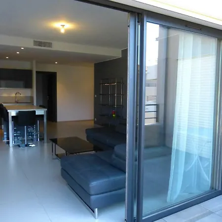 Moderne Deux Chambres, Vue Mer, En Centre * Propriano